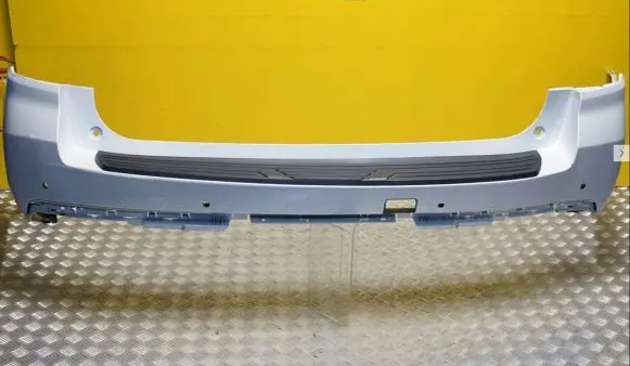 Chevrolet Tahoe Front bumper 84690721