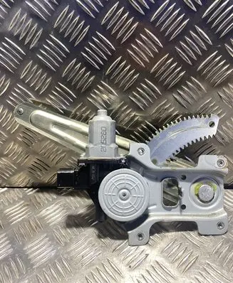 Subaru XV Rear door window regulator with motor