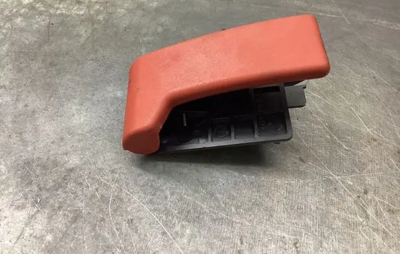 Mercedes-Benz CLS C218 X218 Engine bonnet (hood) release handle A2048800120