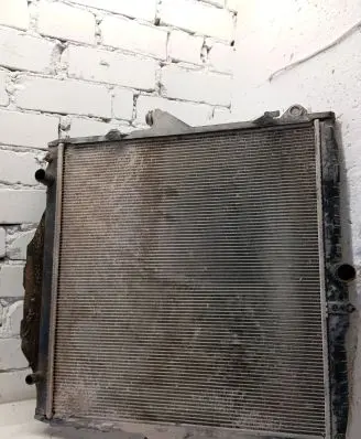 Ford Ranger Coolant radiator AB398C342AF