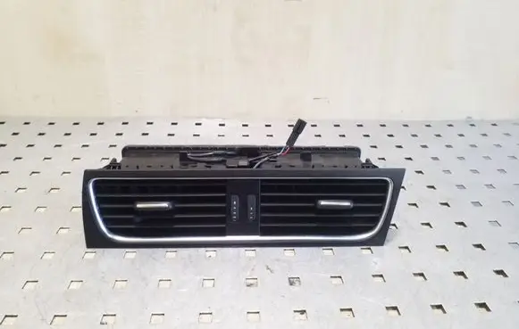 Audi A5 8T 8F Dash center air vent grill 8T2820951C