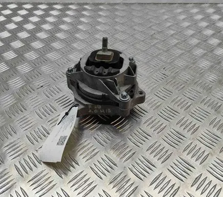 BMW 3 F30 F35 F31 Engine mount bracket 6865470
