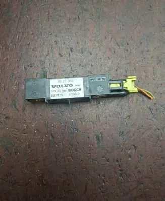 Volvo S60 Airbag deployment crash/impact sensor 8622365 002135 090501