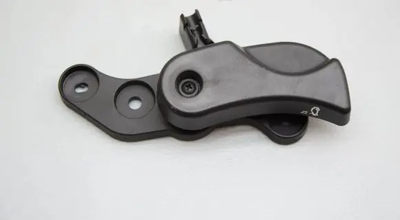 BMW X1 U11 Engine bonnet (hood) release handle 7326517