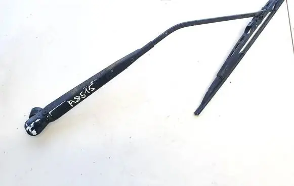 Mazda 6 Front wiper blade arm f6633