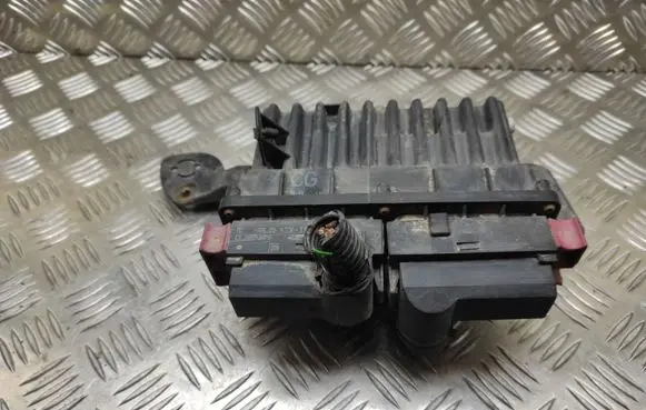 Opel Astra G Fan control module 24410128 968540 D804021