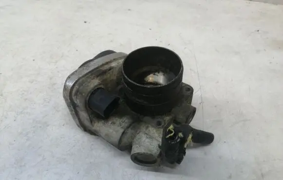Audi A3 S3 8P Throttle valve A2C53042125 06A133062AB
