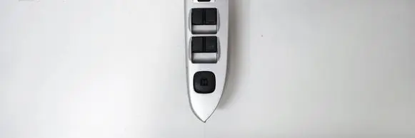 Mazda Premacy Electric window control switch 29X4D4 68350A C8HD172