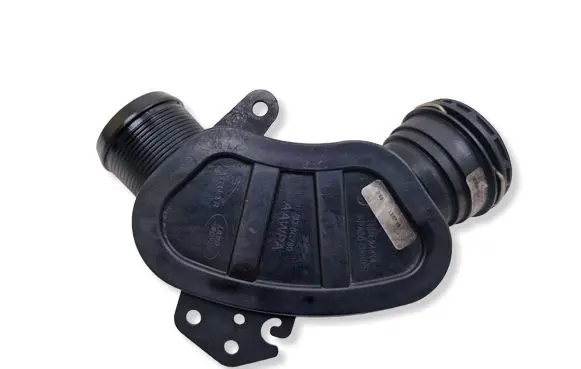 Land Rover Discovery Sport Intercooler hose/pipe GJ326C780