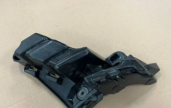 Cupra Formentor Rear bumper mounting bracket 5FF807377