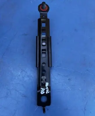 Hyundai Ioniq 5 Seat belt adjustment rail 