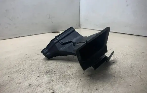 Alfa Romeo 159 Other engine bay part LS376689 LS376690