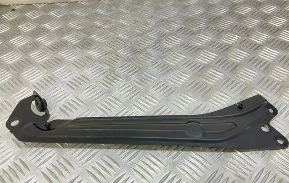 Skoda Yeti (5L) Radiator support slam panel bracket 5L0805931