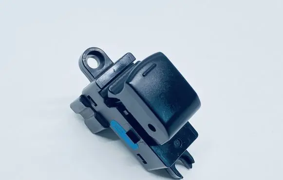 Nissan Note (E11) Electric window control switch 25411ED00B