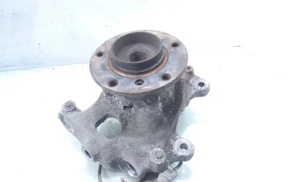 BMW 5 E60 E61 Front wheel hub spindle knuckle 6760953
