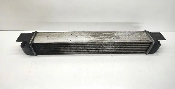 BMW 5 E39 Intercooler radiator 1914555 1612787