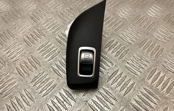 Mercedes-Benz CLS C257 Electric window control switch A2229050309 A2577370900