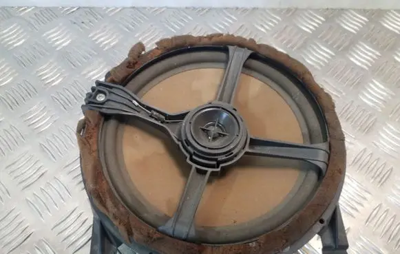 Volvo S60 Parcel shelf speaker 8633574