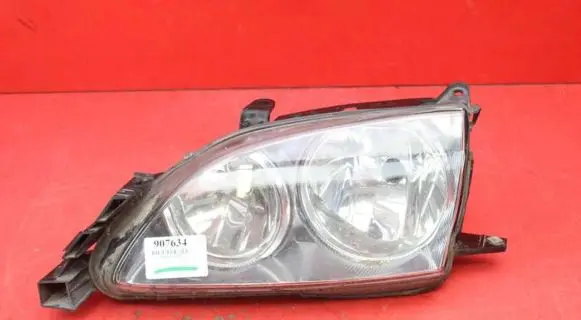 Toyota Avensis Verso Headlight/headlamp 54534381