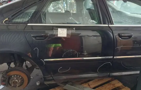 Audi A8 S8 D3 4E Rear door LZ9W