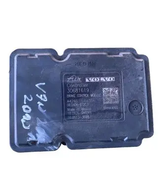 Volvo V70 ABS Pump 30681619