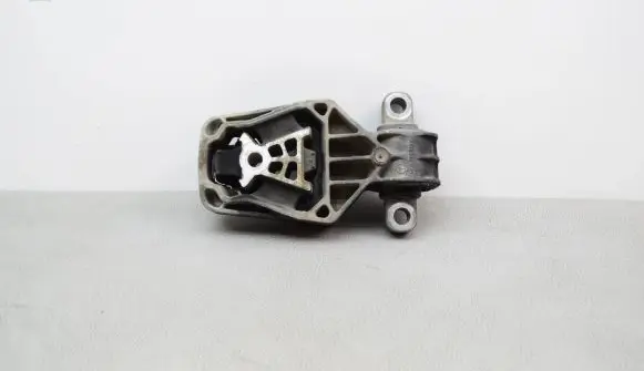 Mercedes-Benz B W246 W242 Engine mount bracket A2462401209