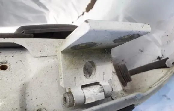 Citroen Xsara Rear door lower hinge