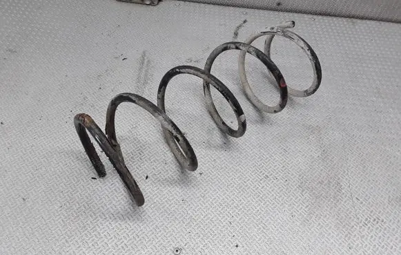 Toyota Avensis T220 Front coil spring
