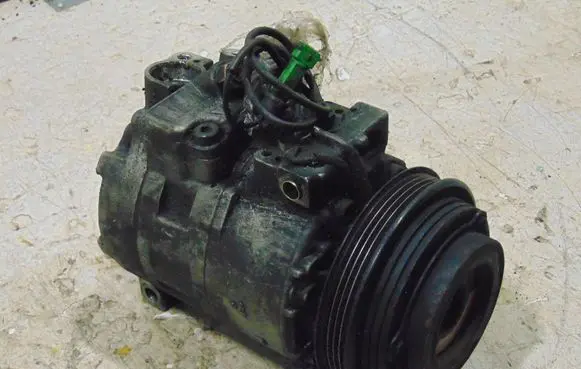 Audi A6 S6 C5 4B Air conditioning (A/C) compressor (pump) 4B0260805PX 4D0260805C