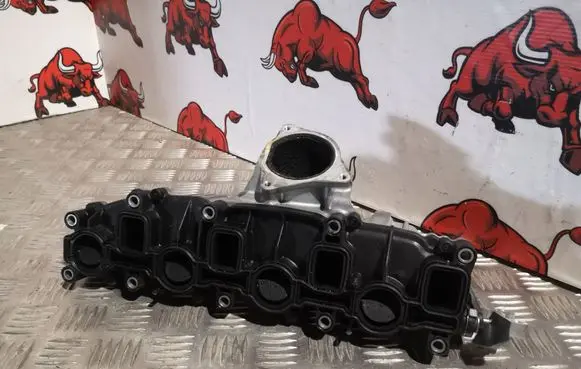 Audi A4 S4 B8 8K Intake manifold 03L129711 1024113A01