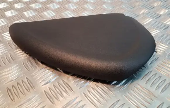 Dashboard side end trim