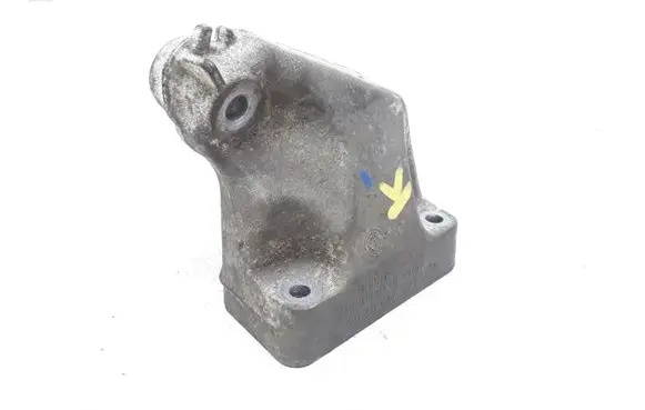 Mercedes-Benz ML W164 Engine mounting bracket A6422230204