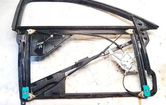 Audi A3 S3 8L Front door window/glass frame 8l3837754a
