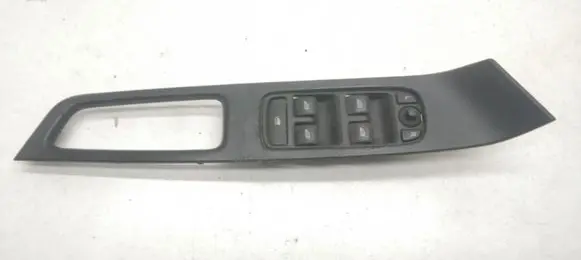 Volvo S60 Electric window control switch 31334345