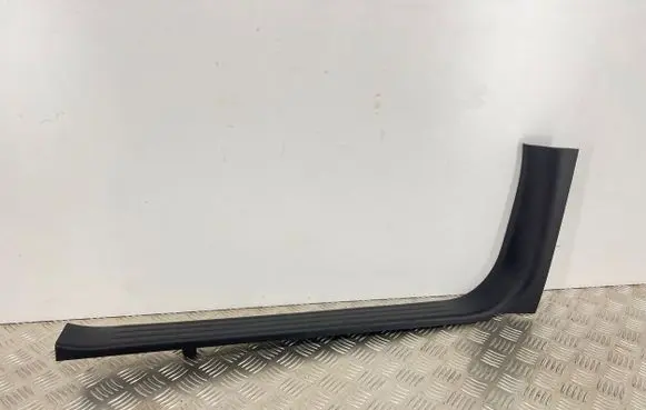 Nissan Navara D23 Front sill trim cover 769B54KJ0A