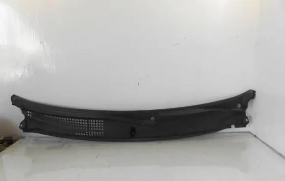 Fiat Stilo Wiper trim