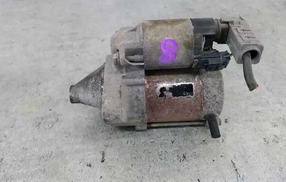 Toyota Yaris Starter motor