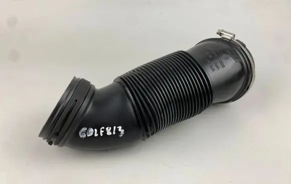 Volkswagen Golf VIII Air intake hose/pipe 5Q0129684E