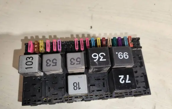 Fuse box set