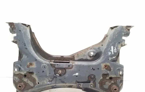 Nissan Note (E11) Front subframe