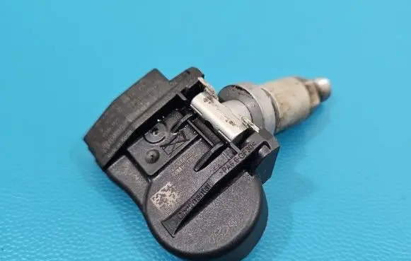 Hyundai i30 Tire pressure sensor A2C12662201 IMPRK1549811