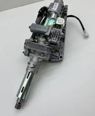 Mercedes-Benz C W204 Steering wheel axle A2044602616