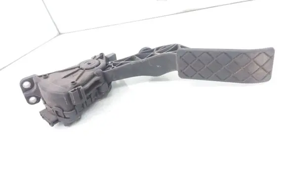 Volkswagen Transporter - Caravelle T5 Accelerator throttle pedal 7E1723503C 6PV00839642