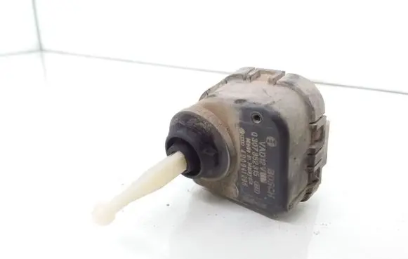 Audi A4 S4 B5 8D Headlight level adjustment motor 0307852315 4D0941295