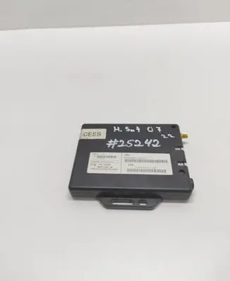 Hyundai Santa Fe GPS navigation control unit/module 10R022956 0063749047128