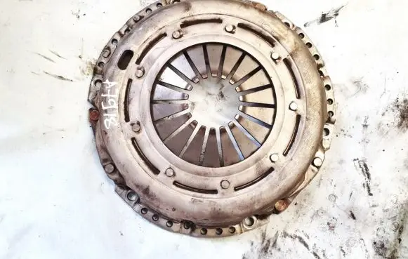 Volvo V40 Pressure plate 