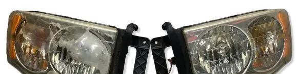Dodge RAM Headlights/headlamps set 55077120AG 55077121AG