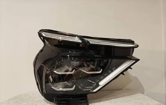 Citroen C4 III e-C4 Headlight/headlamp 9830649280