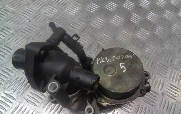 Ford Mondeo Mk III Vacuum pump