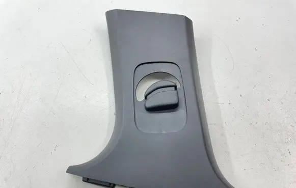 Citroen DS4 (B) pillar trim (top) 9687484177 MP6595